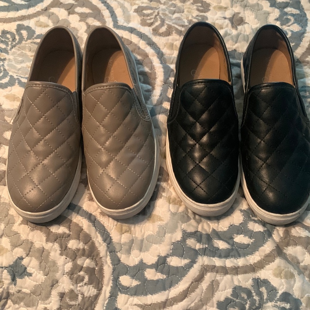 Black and tan flats